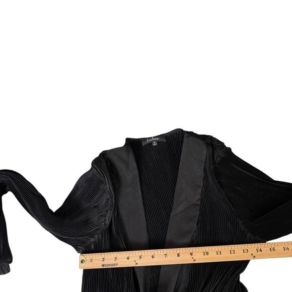 Lulus Sweet Victory Black Pleated Tie Front Peplum Top Black Womens Medium NEW - Picture 9 of 14